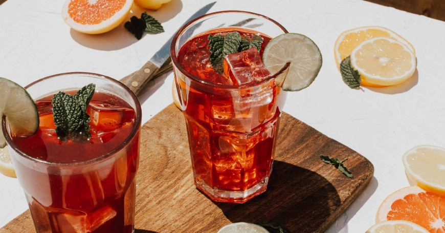 Kombucha: Geschichte, Eigenschaften und Zubereitungsmethoden