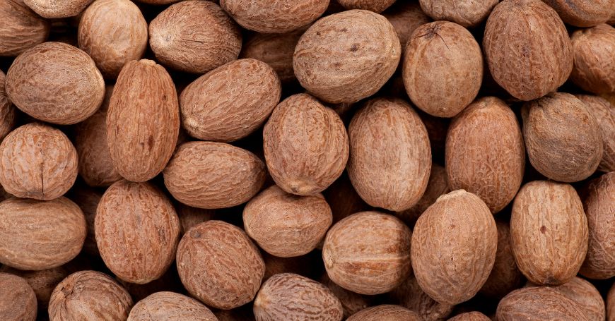 Nutmeg: Properties, Uses, Side Effects