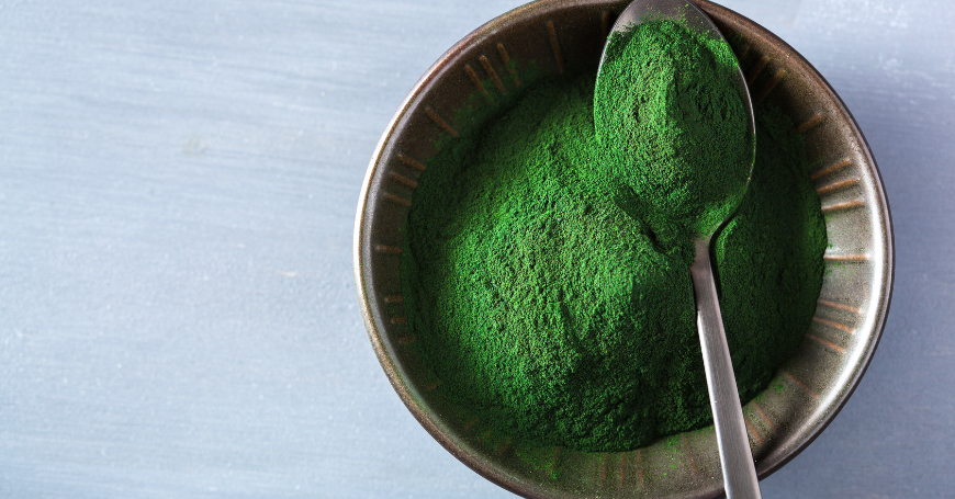 Spirulina: Cos'è, Proprietà e Utilizzi