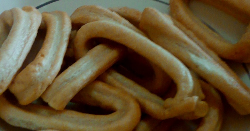 Rosquillas pugliesas de queso y pimienta