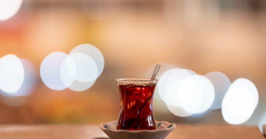 Black Tea: Properties, Benefits, and Contraindications
