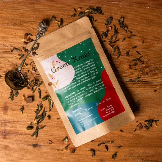 Gesunder und frischer Weihnachtstee