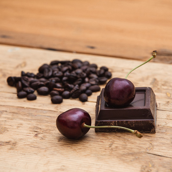 Café Almendras, chocolate y cereza