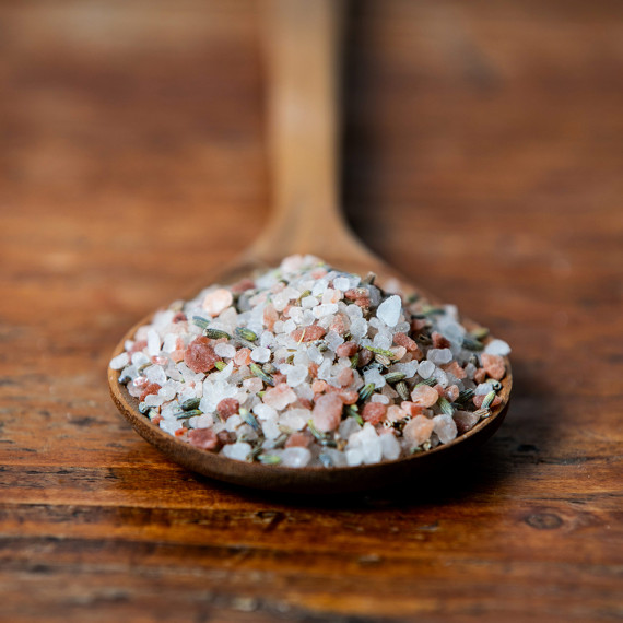 Pink Himalayan salt with lavender